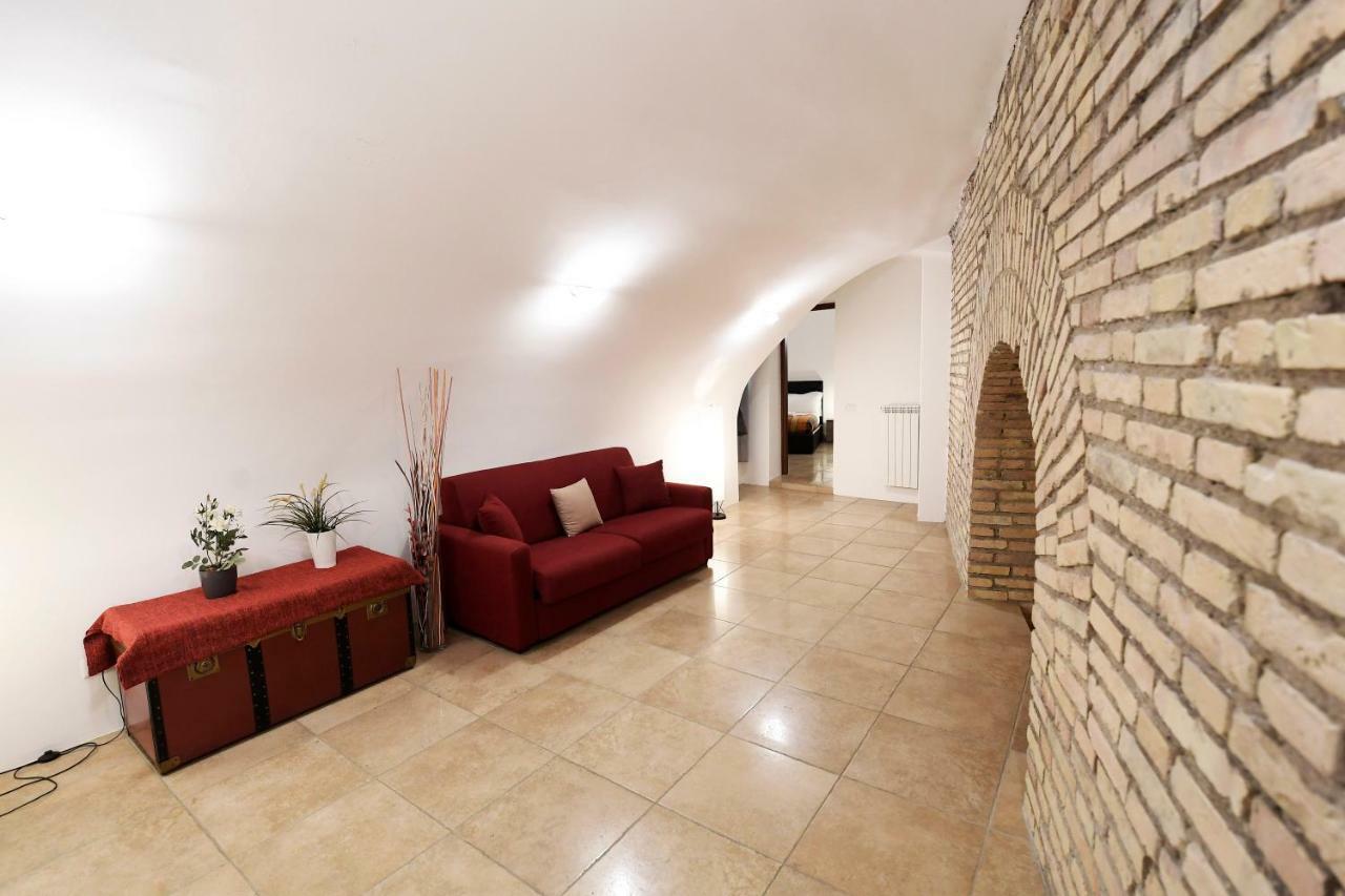 In Selci - Colosseo Apartment โรม ภายนอก รูปภาพ